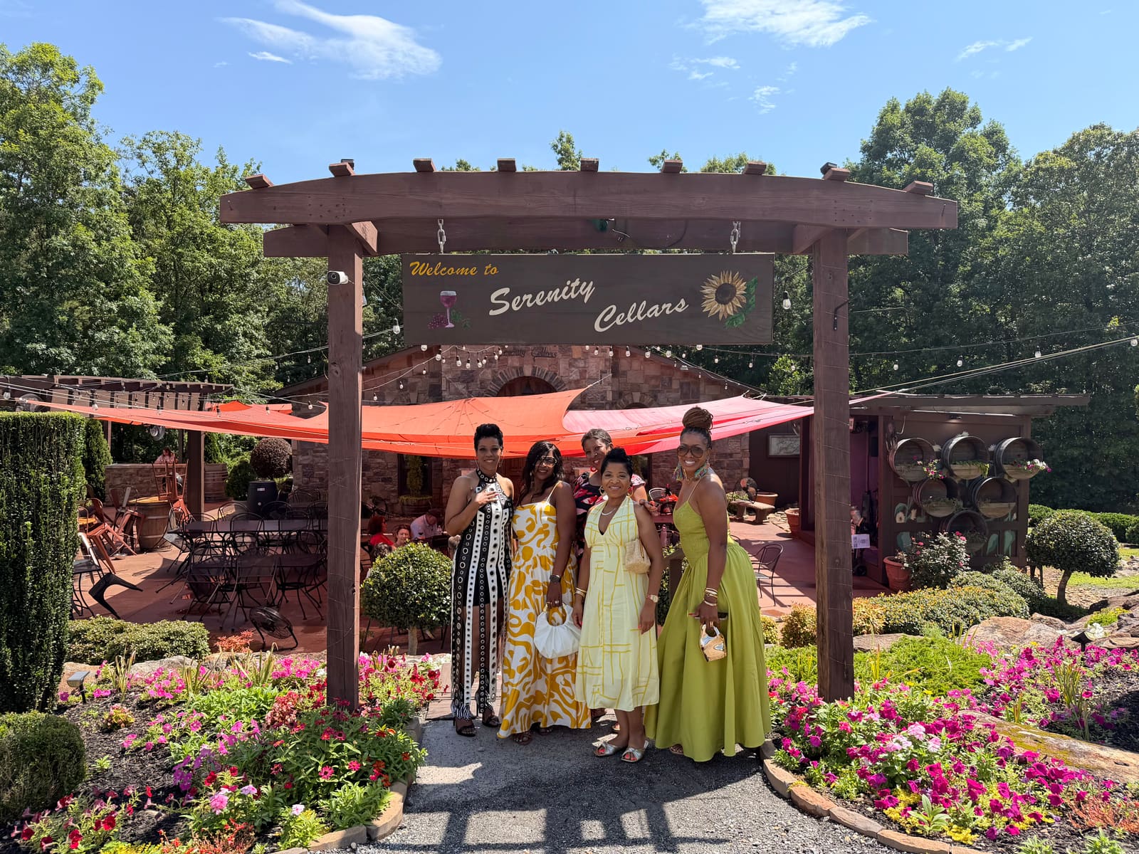 Pena Wine Tours guests and vineyard scenes in North Georgia