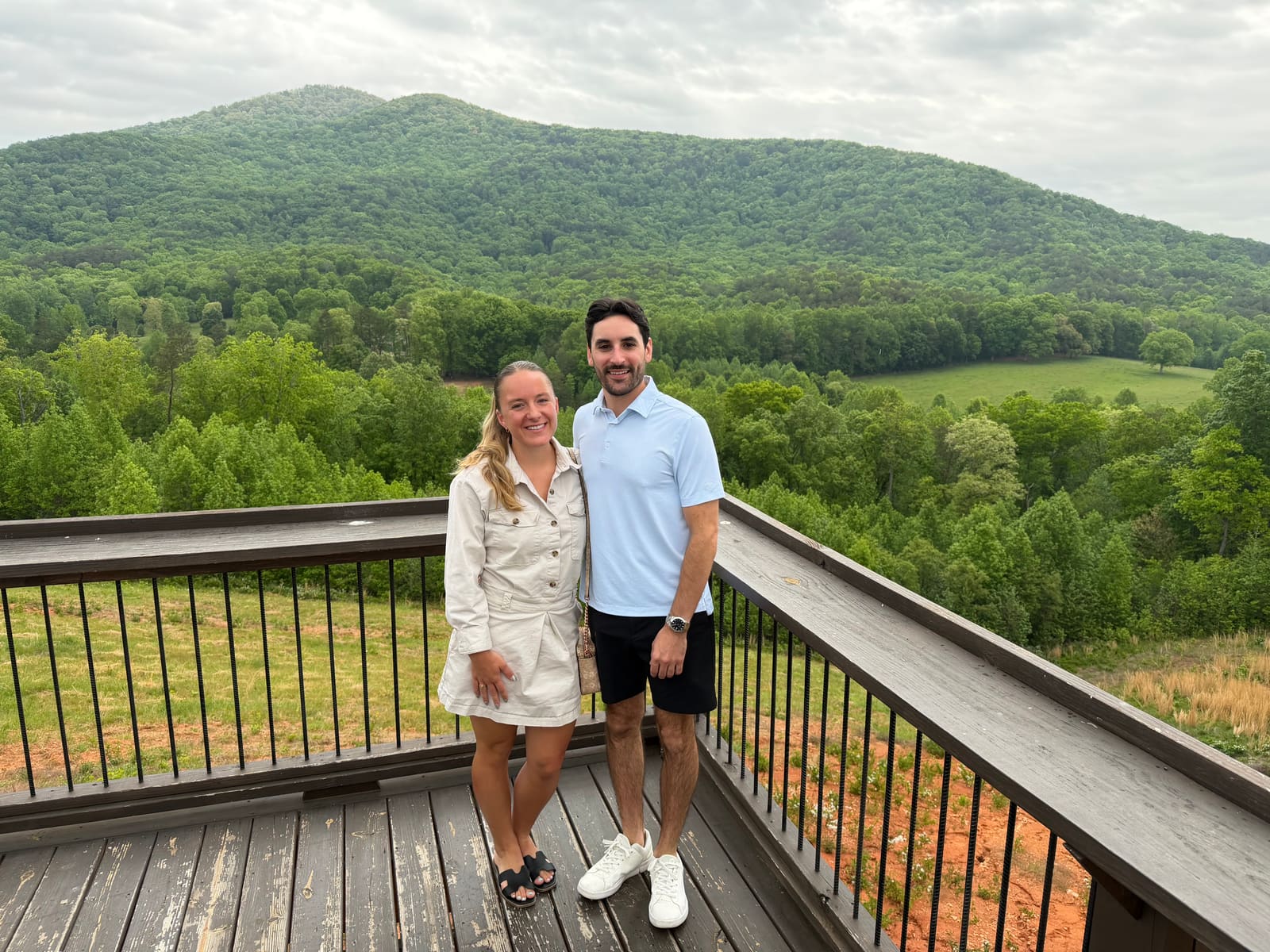 Pena Wine Tours guests and vineyard scenes in North Georgia